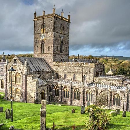 Carreg Yr Onnen Haverfordwest Exterior foto