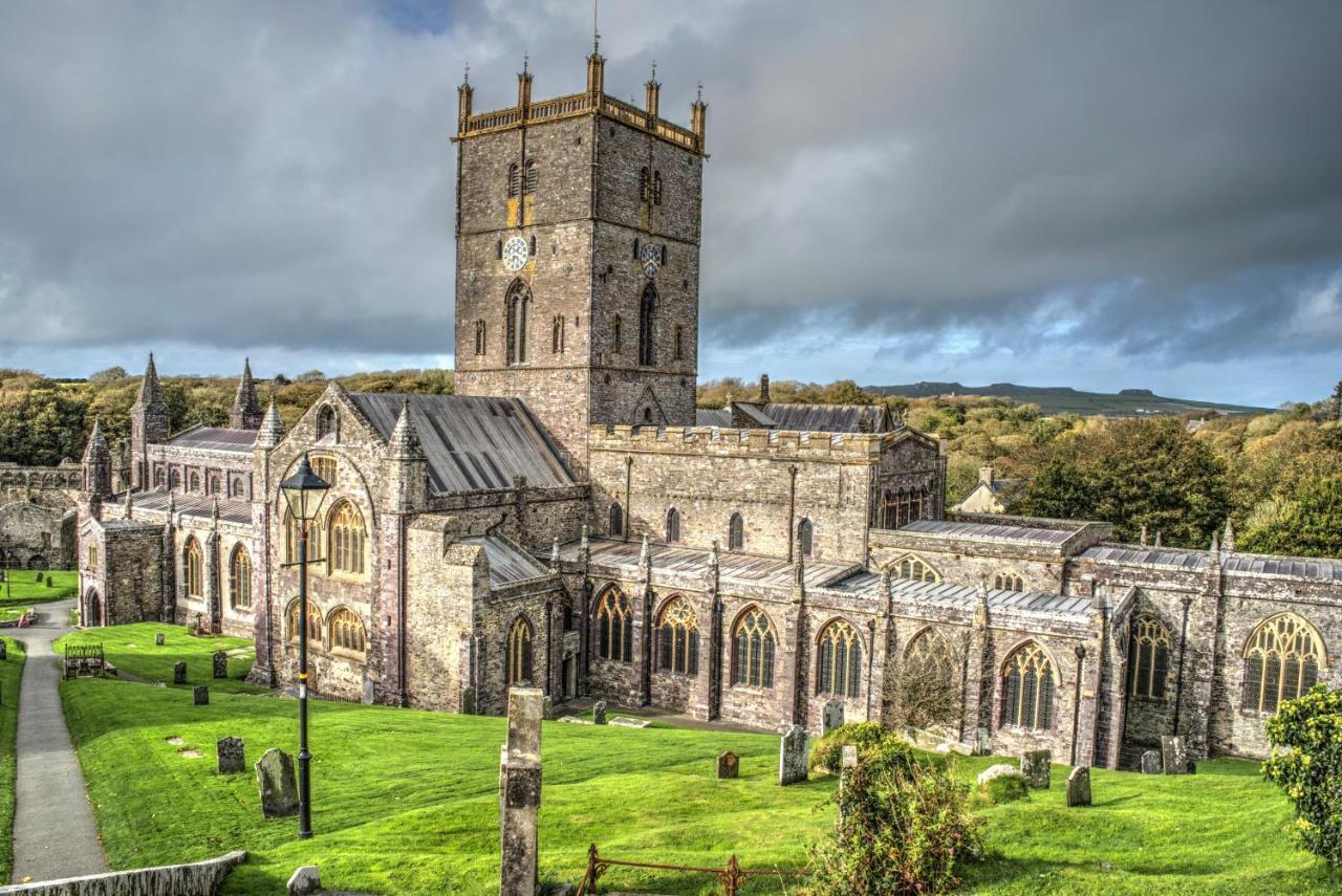 Carreg Yr Onnen Haverfordwest Exterior foto